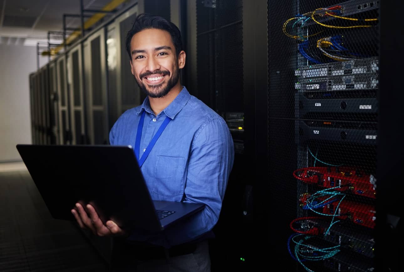 Apa Itu Sysadmin atau System Administrator dan Tugasnya